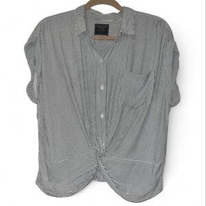 Abercrombie & Fitch Striped Button-Up Shirt